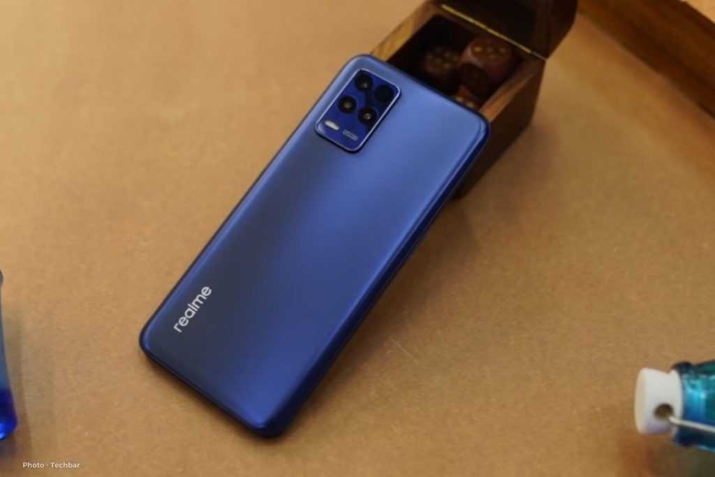 Realme 8s